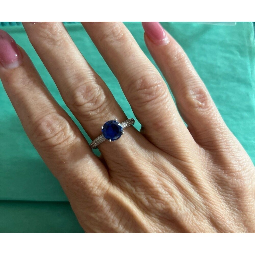 Sterling Silver Sapphire Ring with CZ stones size 7.5